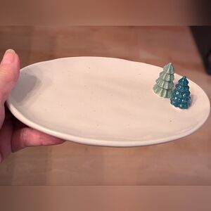 Anthropologie Cozy Home Oval Evergreen Tree Dish